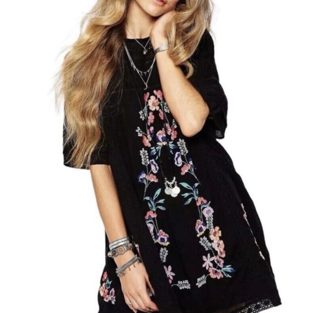 FREE PEOPLE FALL Black Colorful BOHO Perfectly Embroidered Mini Swing Dress S